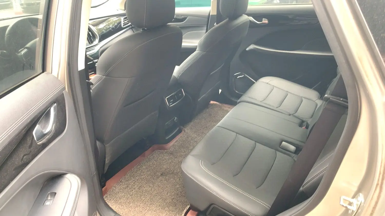 2020 Jetour X90 - Main View