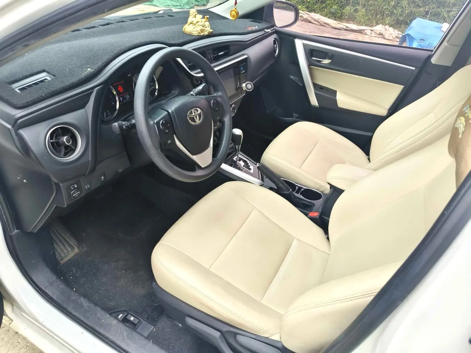 2017 Toyota Corolla - Main View
