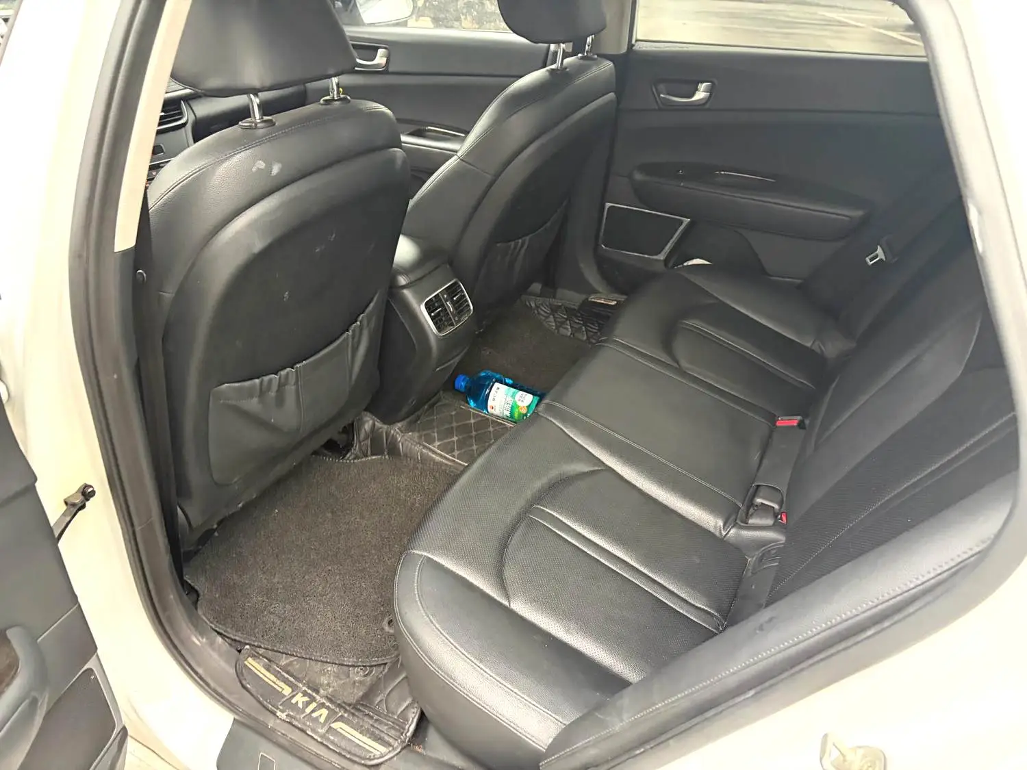 2017 Kia K5 - Main View