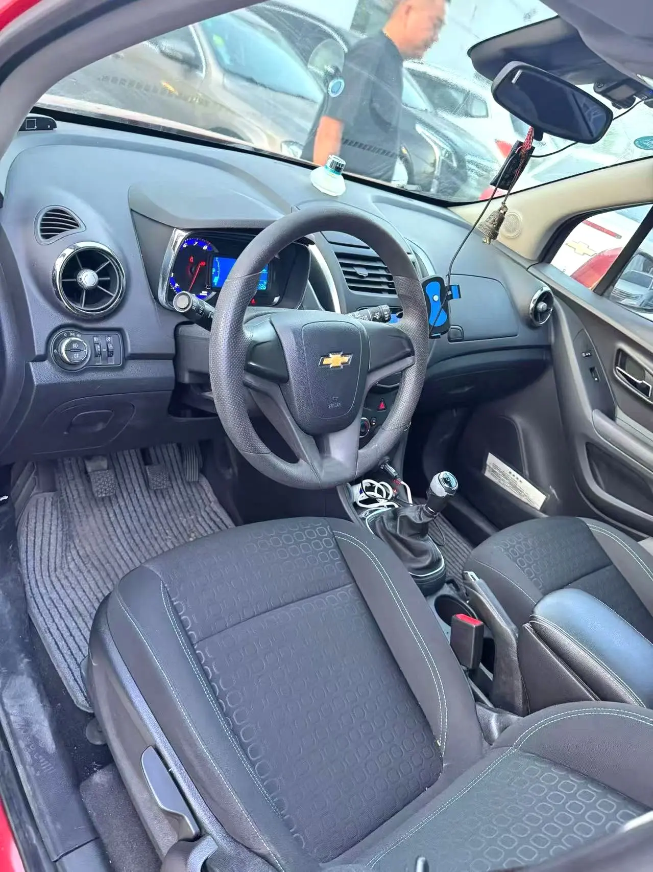 2016 Chevrolet Trax - Main View