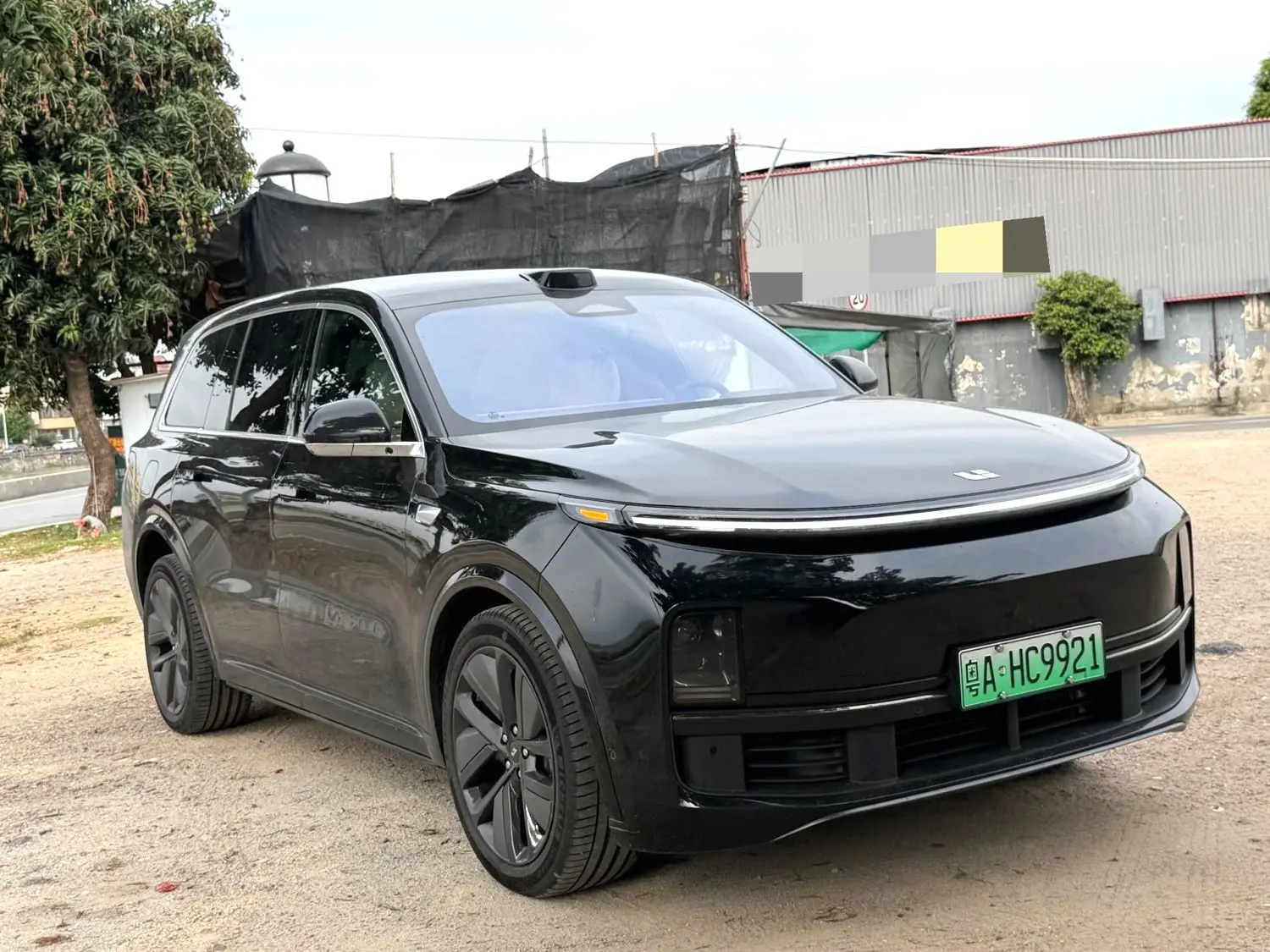 2025 Li Auto L9 Ultra - Main View