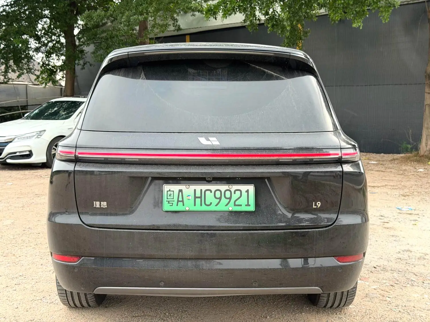 2025 Li Auto L9 Ultra - Main View