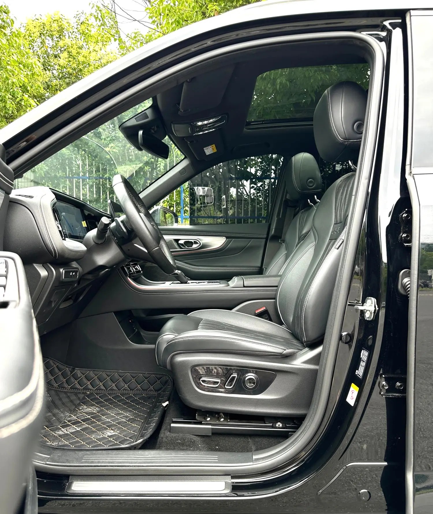 2023 GAC Trumpchi GS8 - Main View