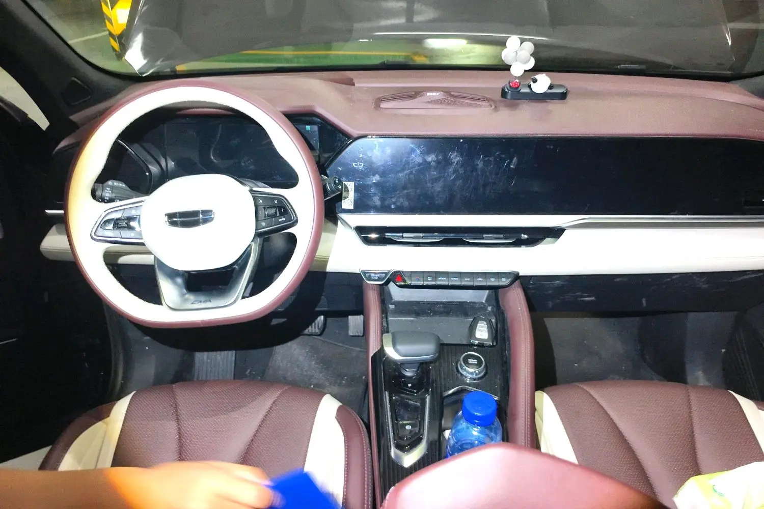 2024 Geely Monjaro - Main View