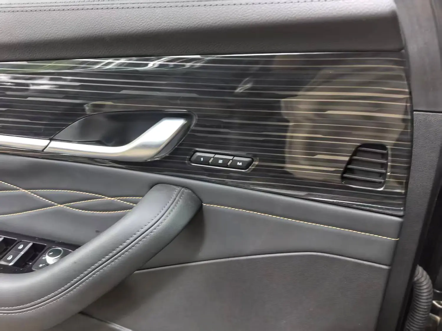 2024 Geely Monjaro - Main View