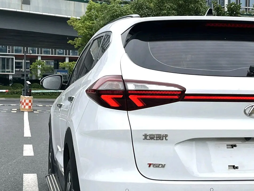 2020 Hyundai Tucson - Main View