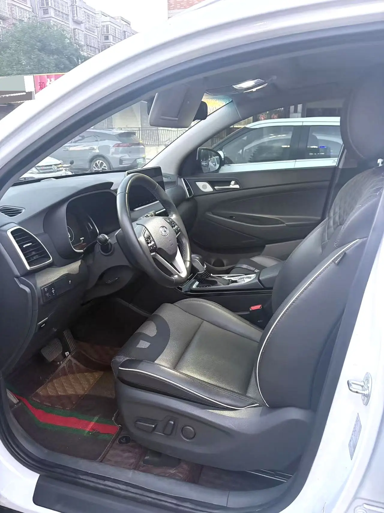 2020 Hyundai Tucson - Main View