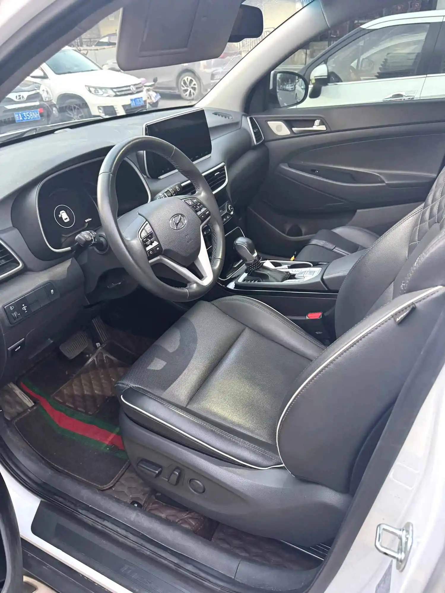 2020 Hyundai Tucson - Main View