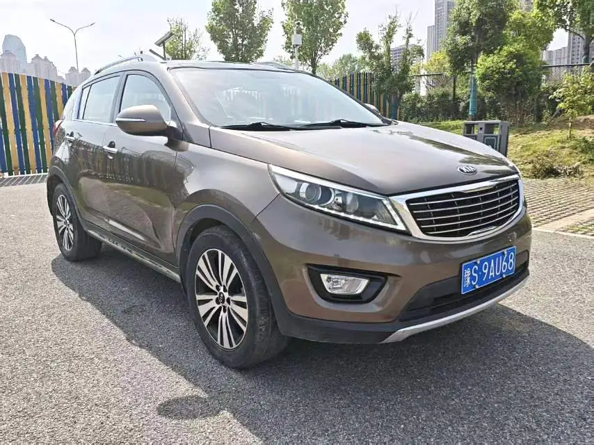 2016 Kia Sportage R - Main View