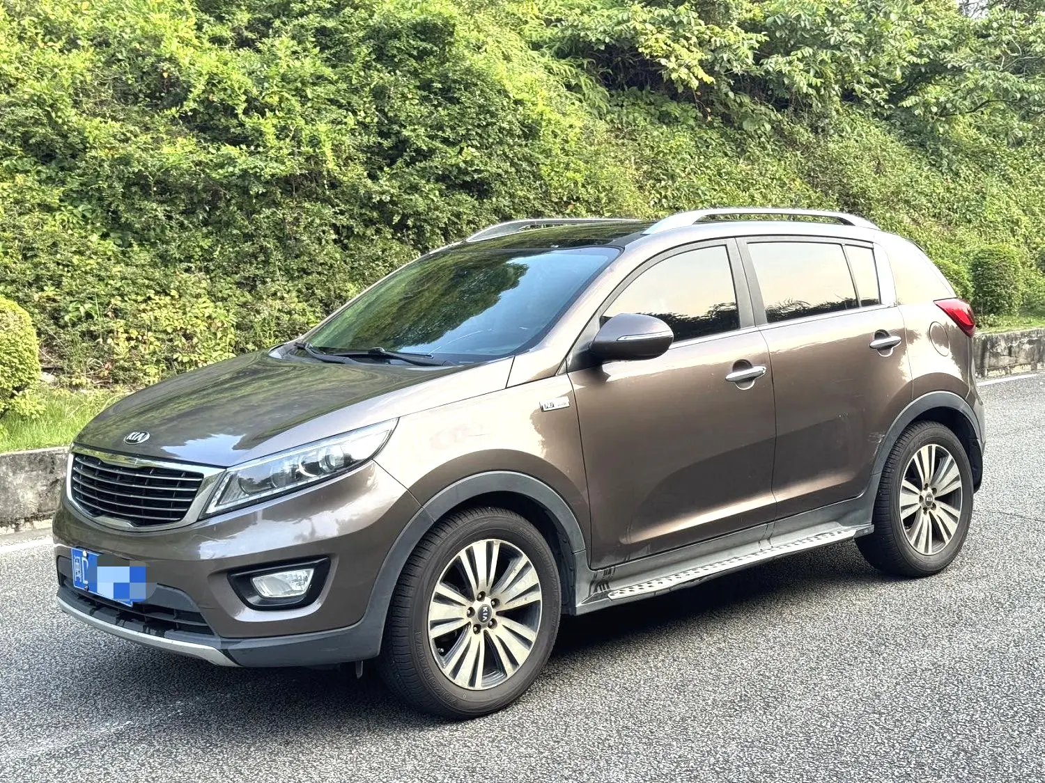 2015 Kia Sportage R - Main View