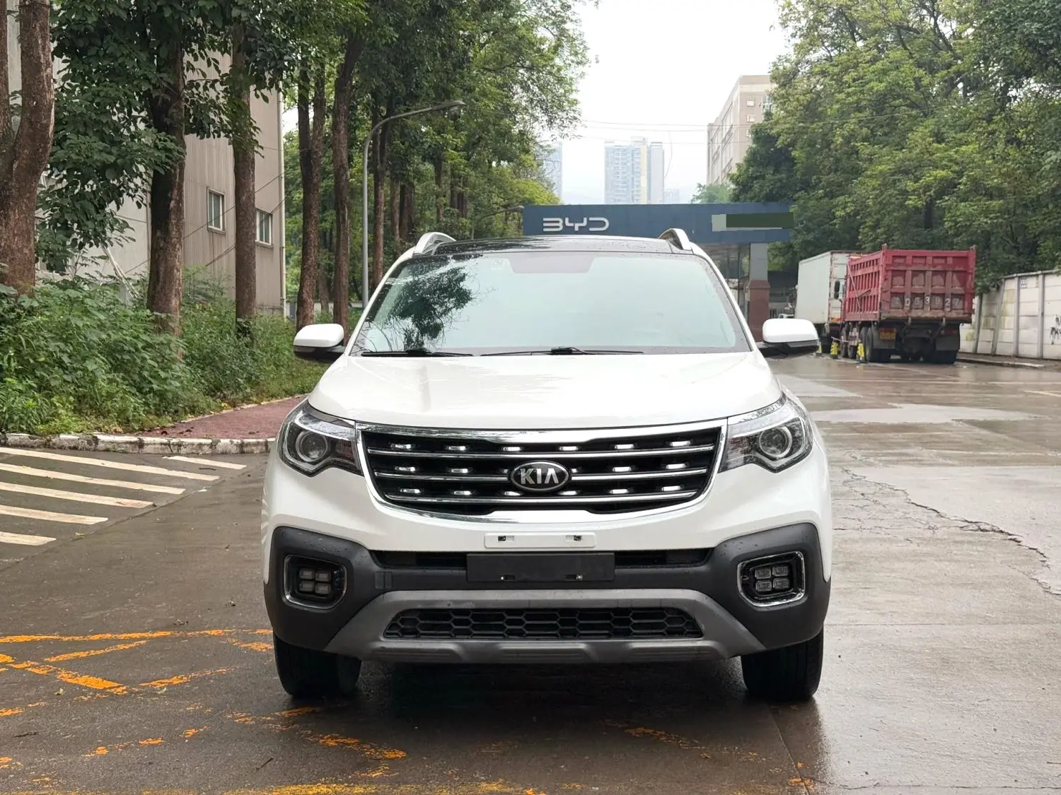 2020 Kia Sportage R - Main View