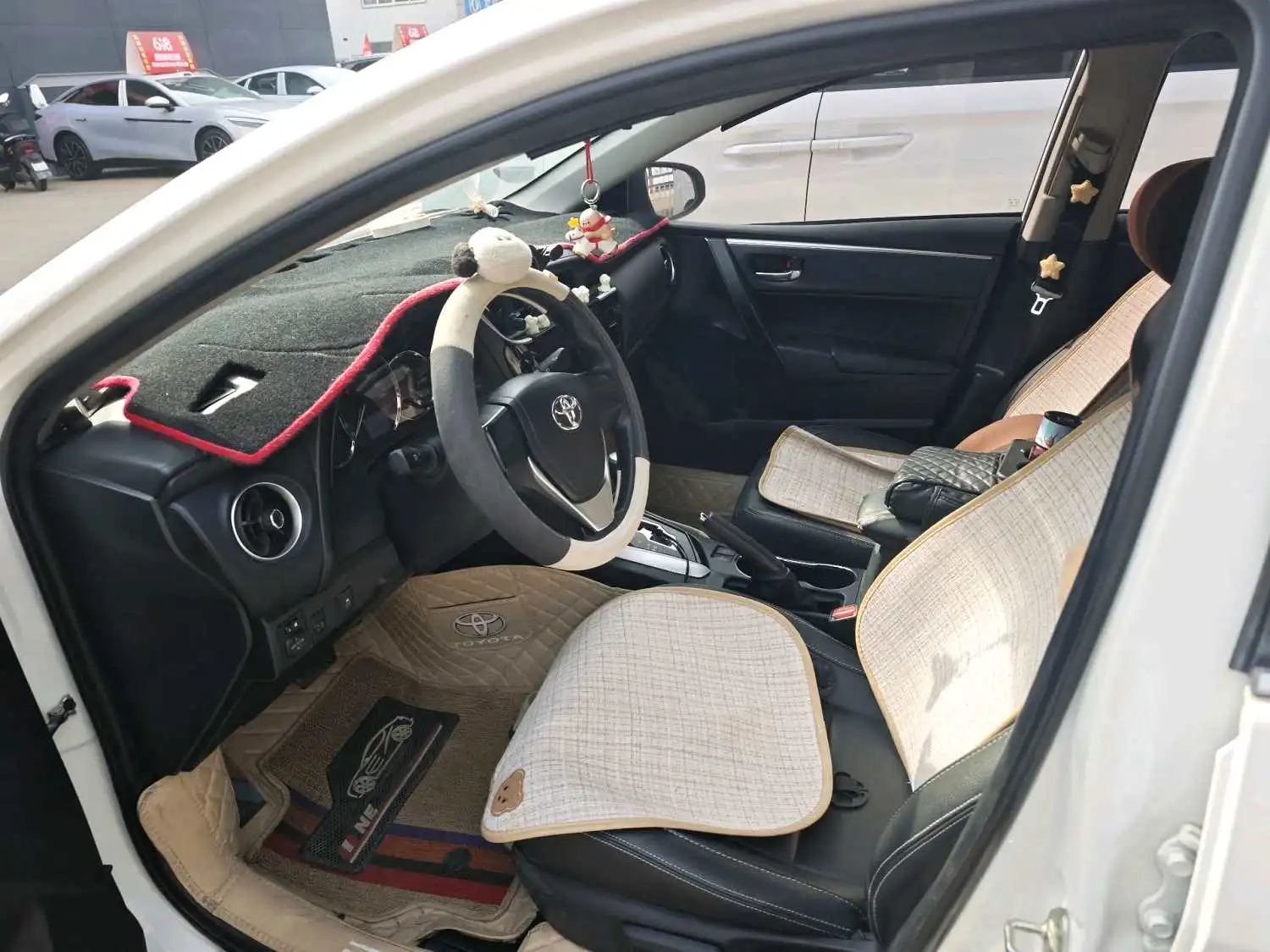 2019 Toyota Corolla - Main View