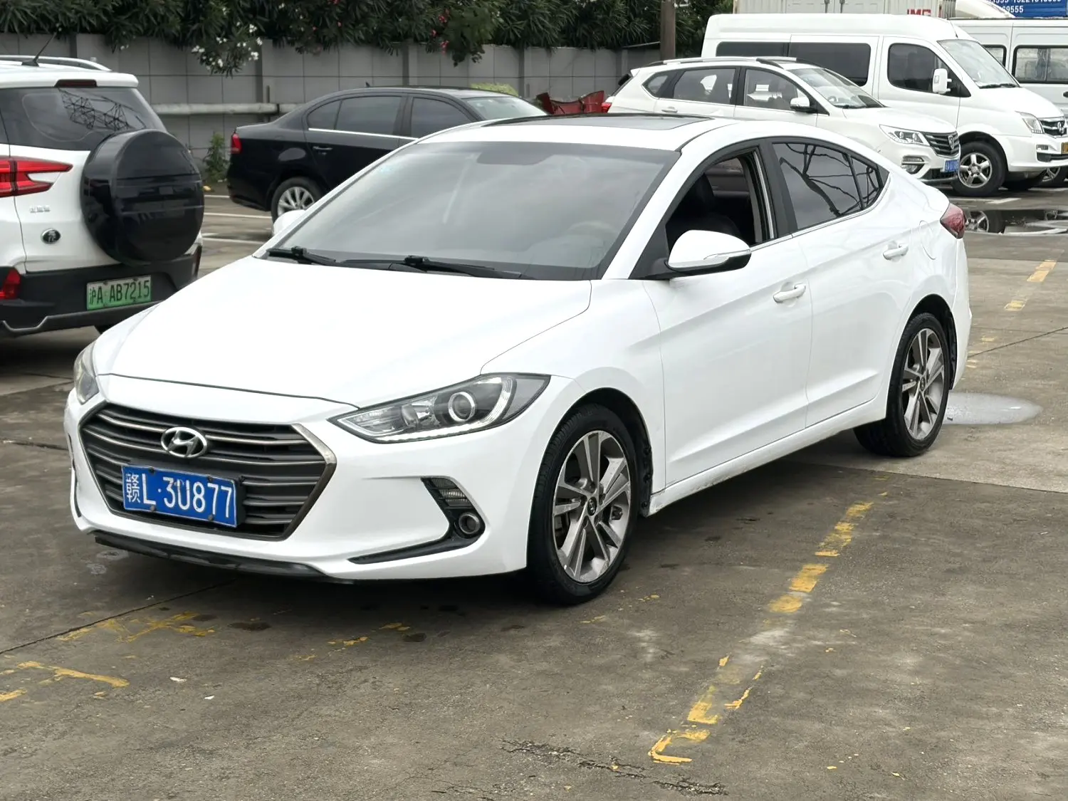2016 Hyundai Elantra - Main View