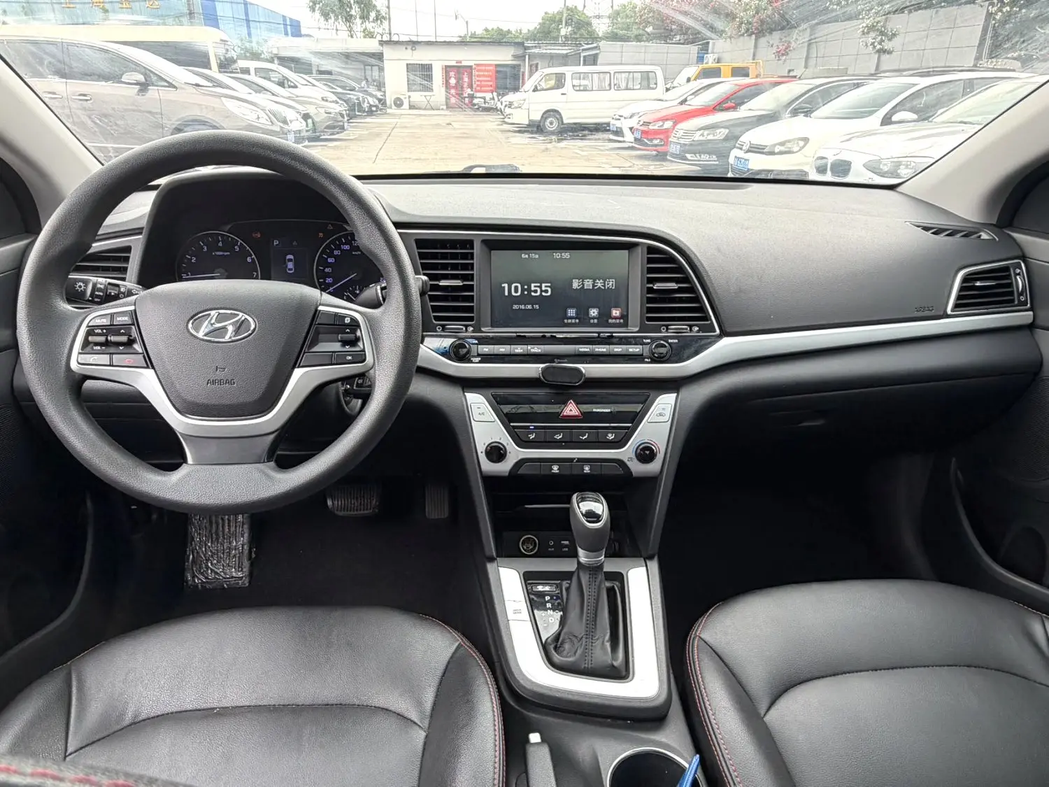 2016 Hyundai Elantra - Main View