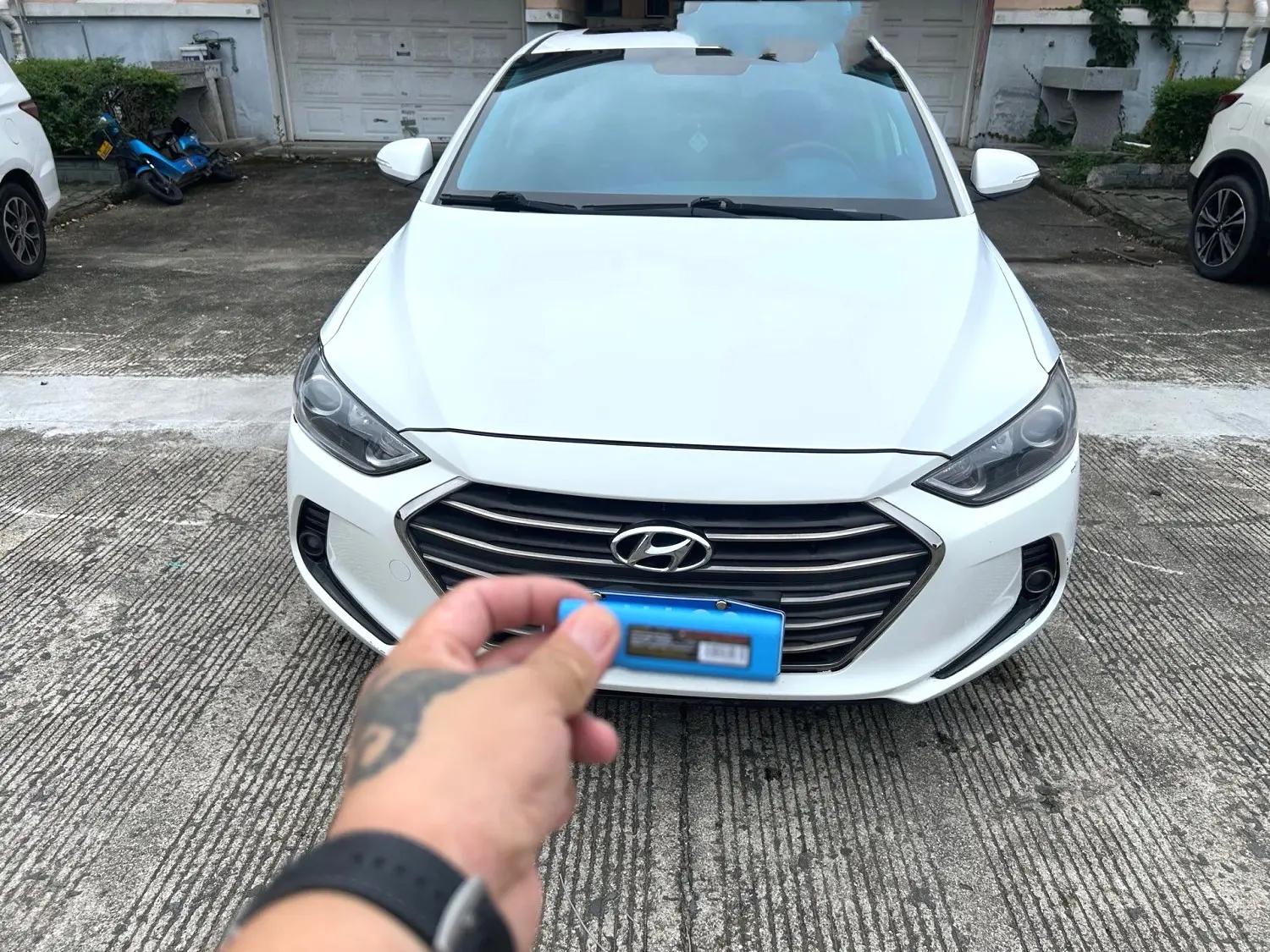 2017 Hyundai Elantra - Main View