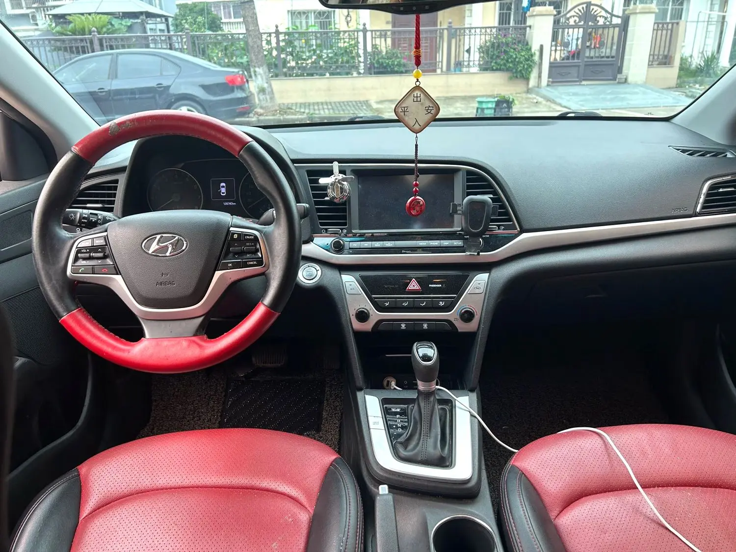 2017 Hyundai Elantra - Main View