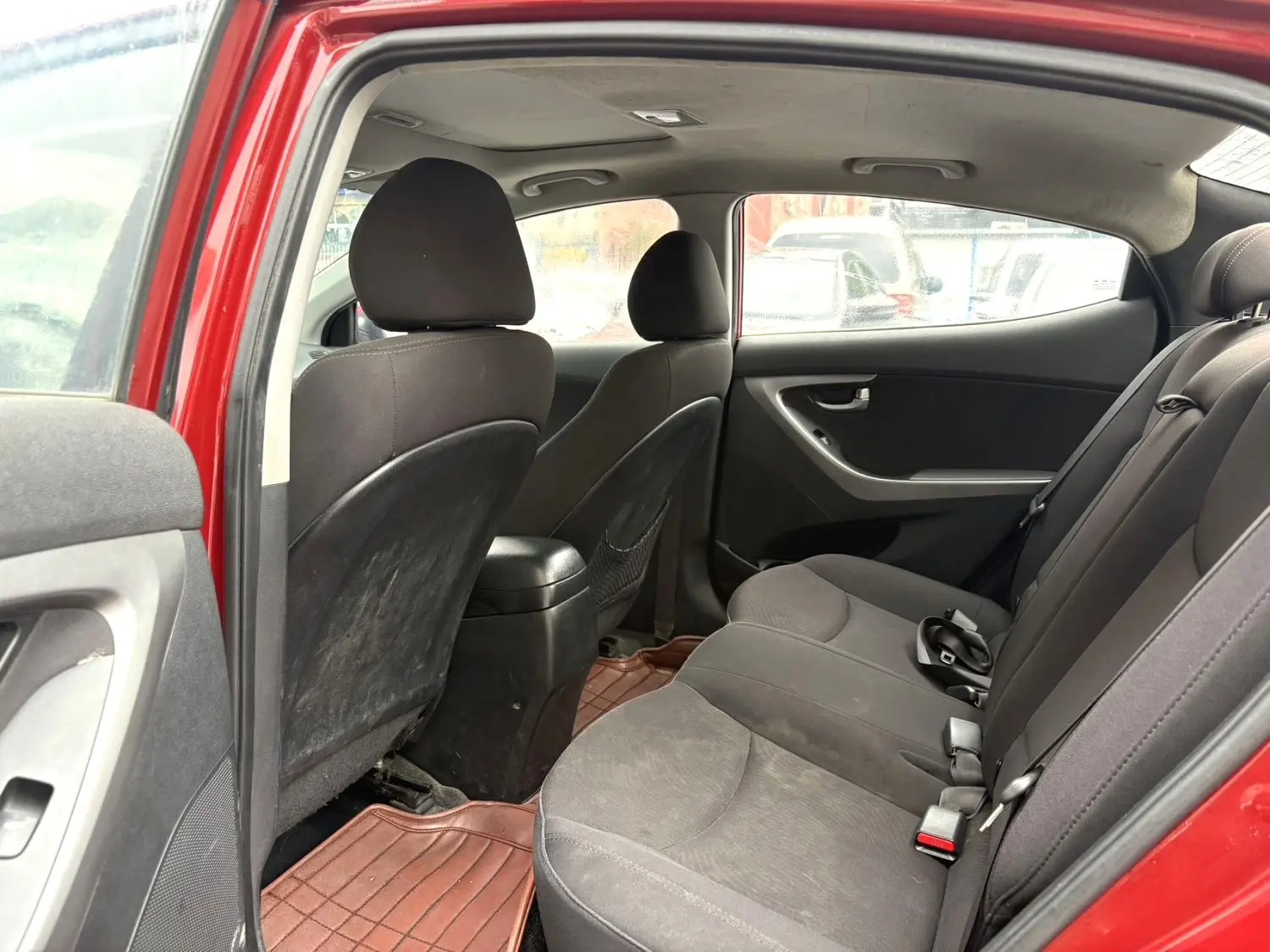 2015 Hyundai Elantra - Main View