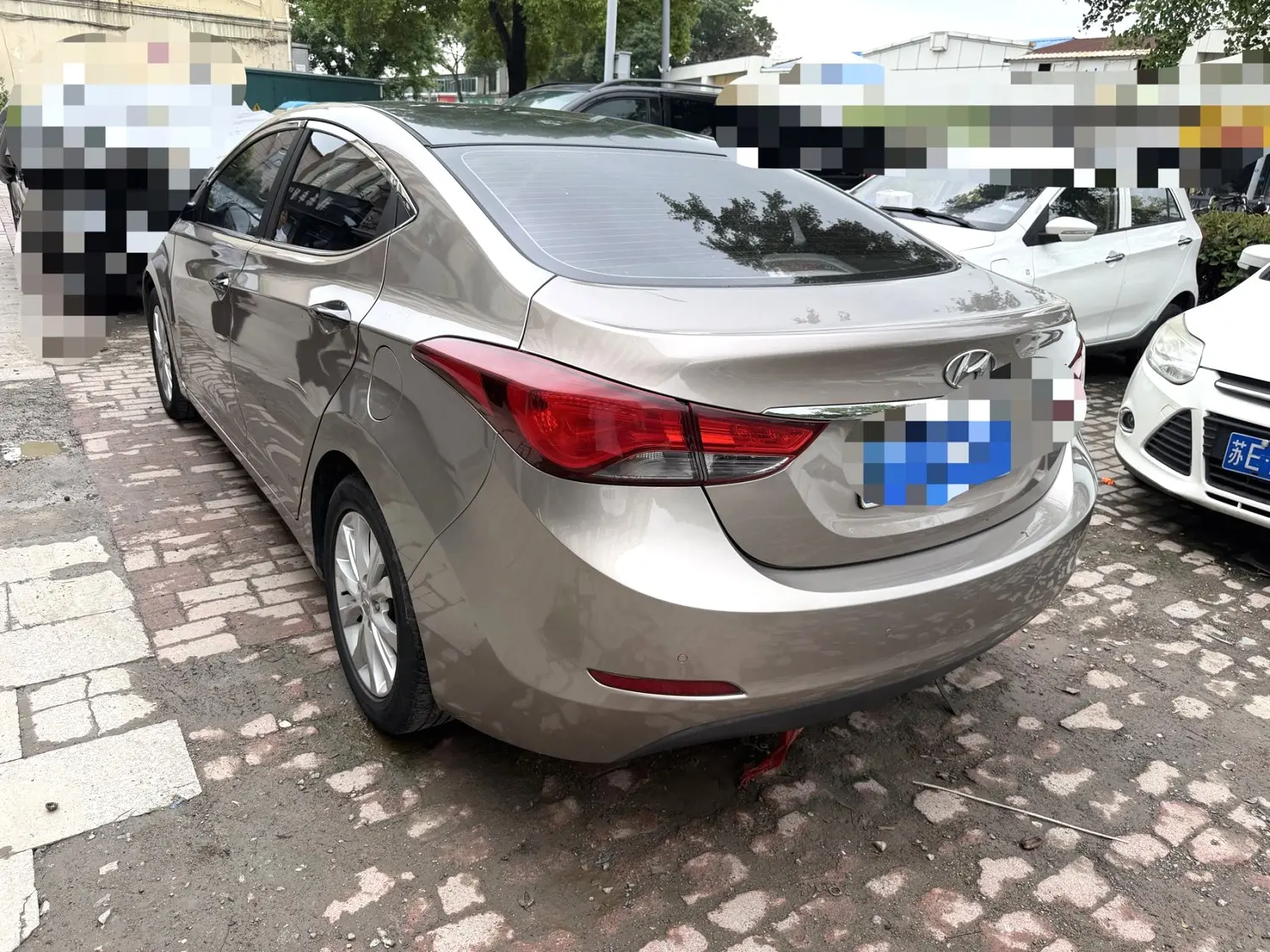2016 Hyundai Elantra - Main View