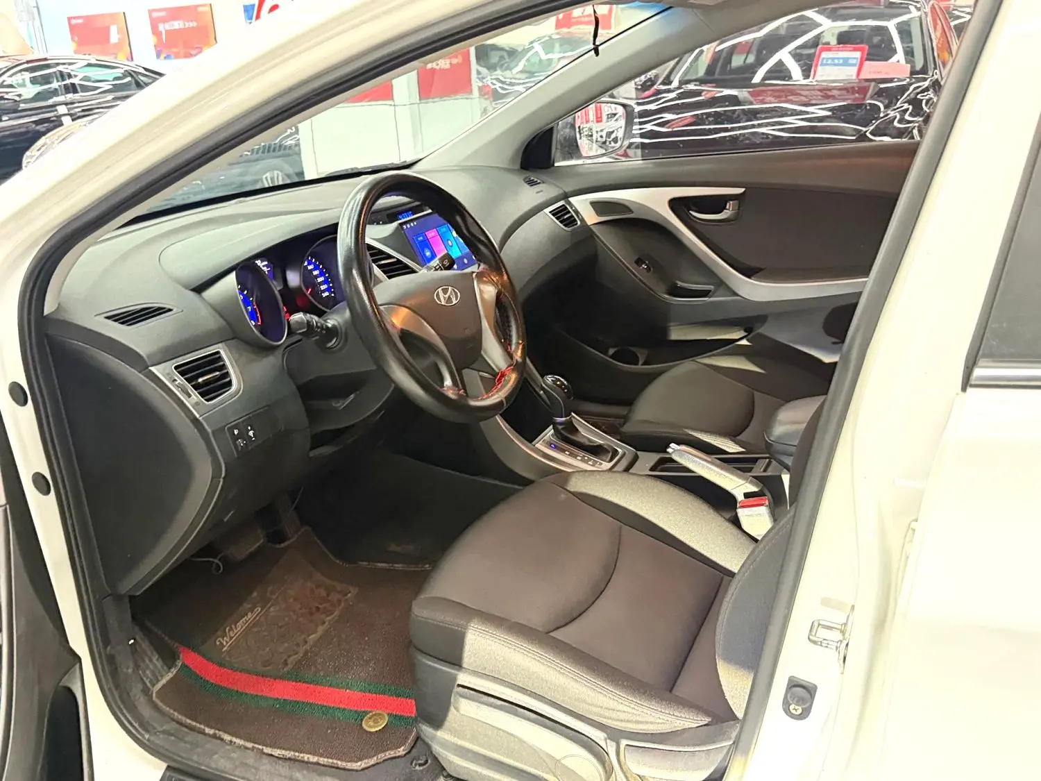 2017 Hyundai Elantra - Main View