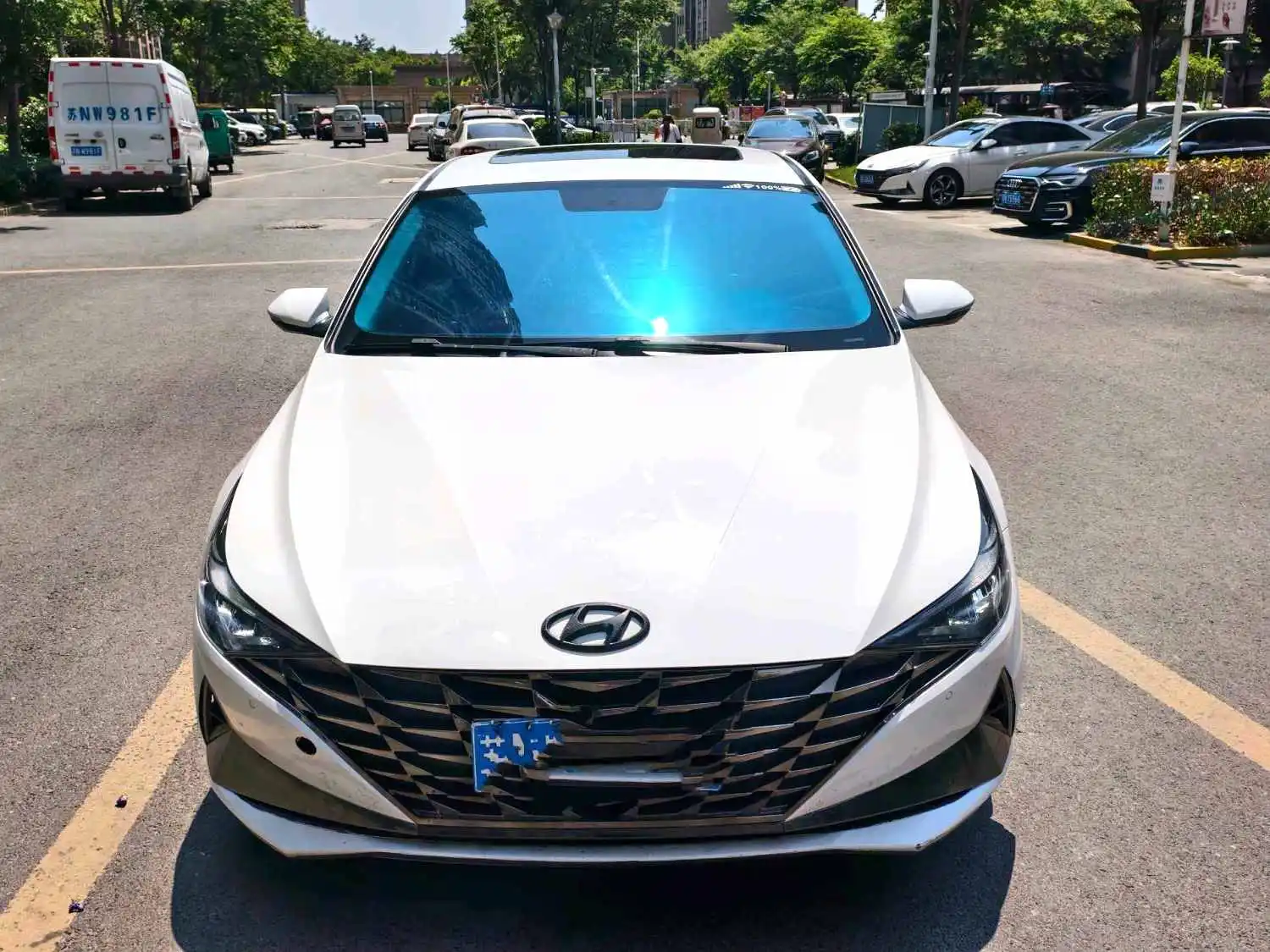 2021 Hyundai Elantra - Main View