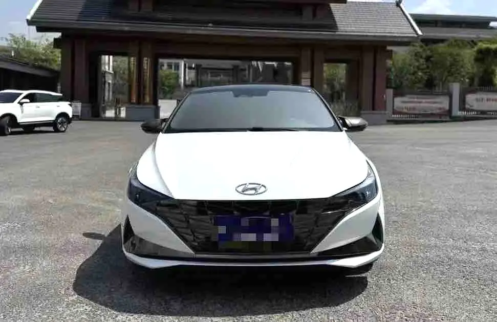 2021 Hyundai Elantra - Main View