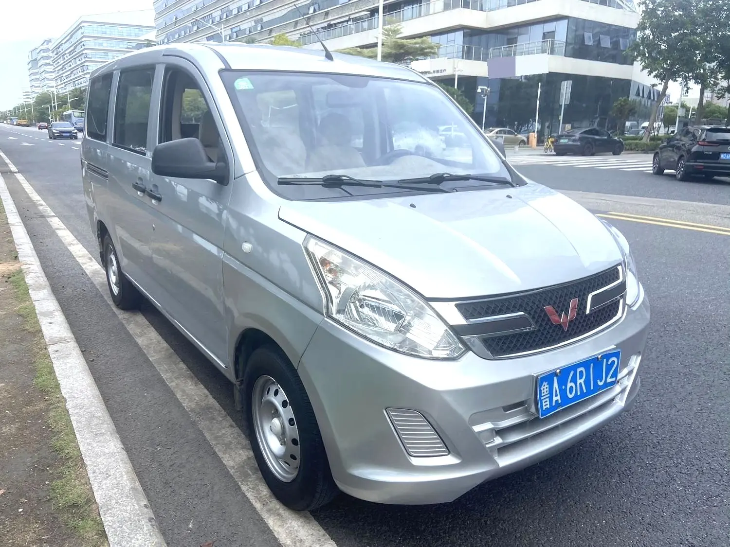 2019 Wuling RongguangV - Main View