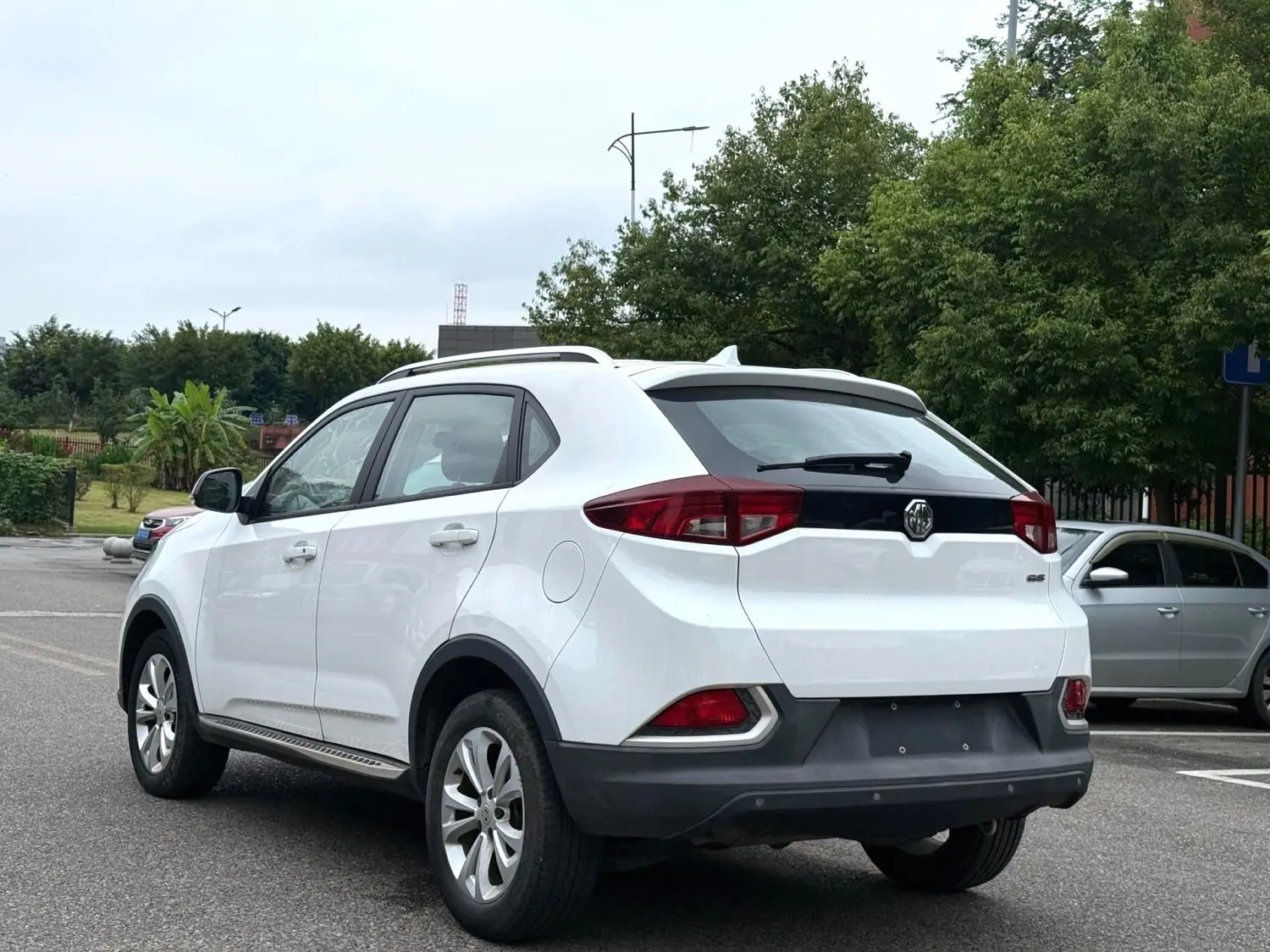 2015 MG GS - Main View