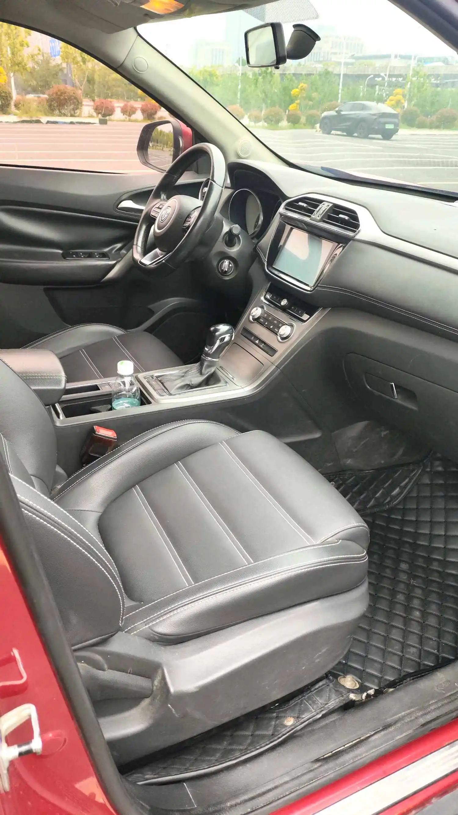 2017 MG GS - Main View