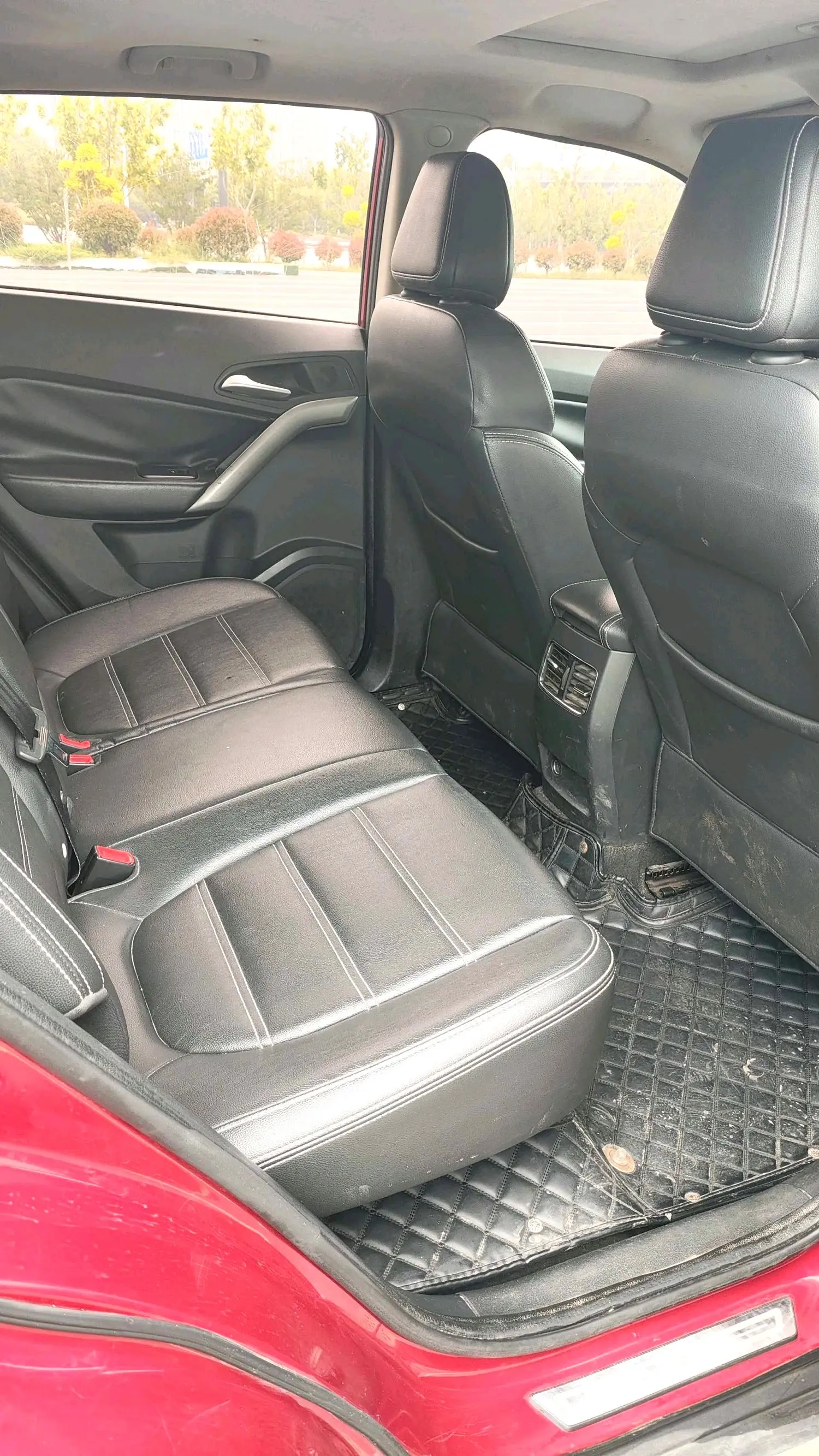 2017 MG GS - Main View