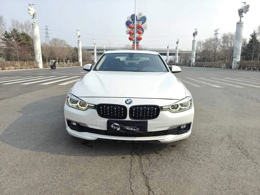 2018 BMW 318Li - Main View