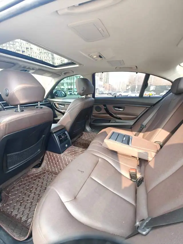 2018 BMW 318Li - Main View