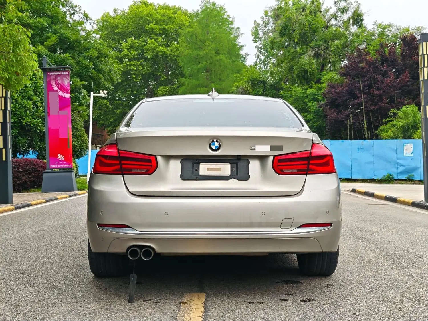 2018 BMW 320Li - Main View