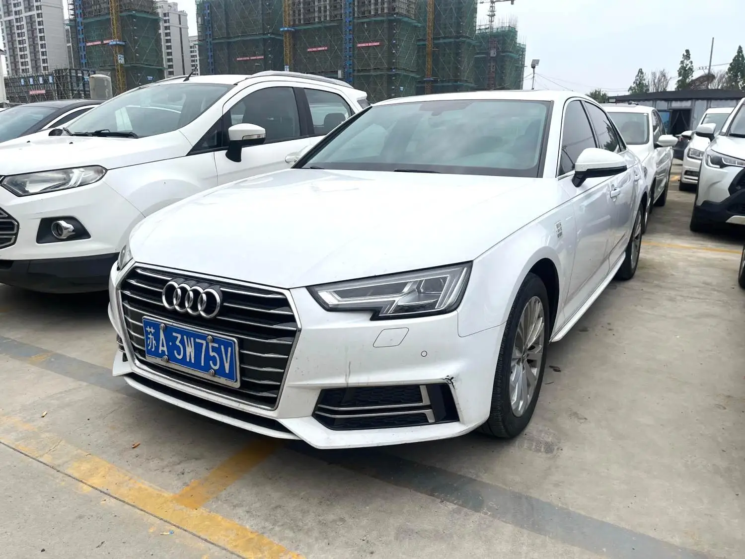 2019 Audi A4L - Main View