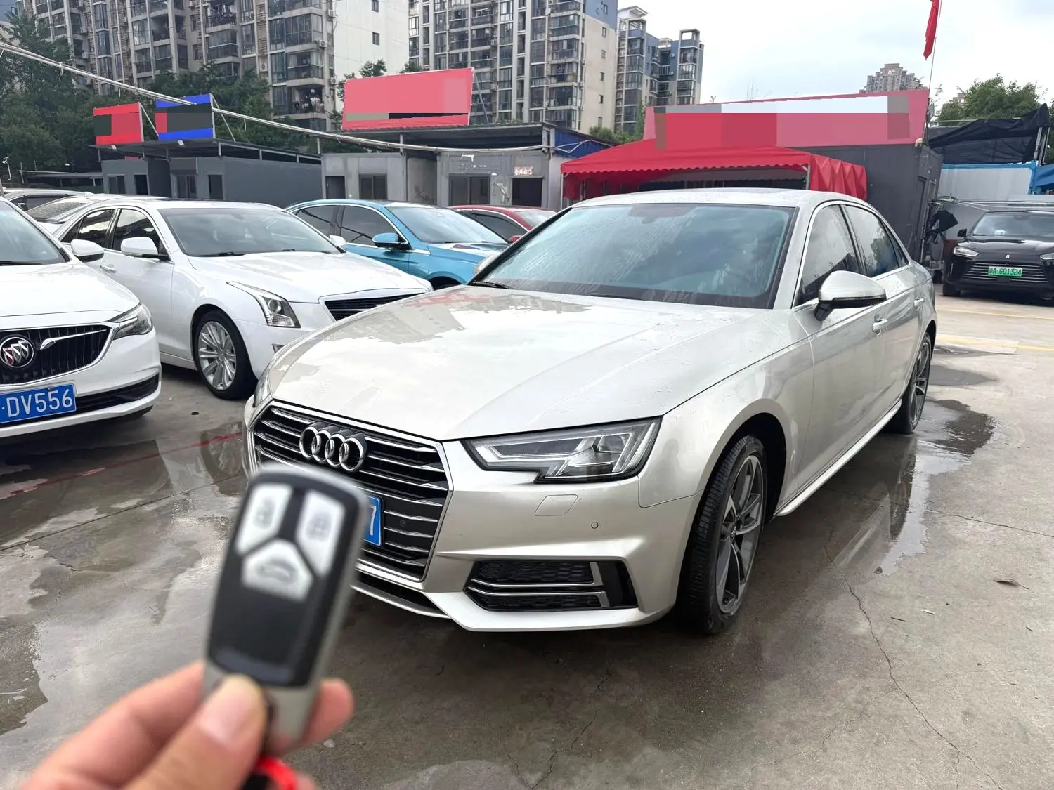 2020 Audi A4L - Main View