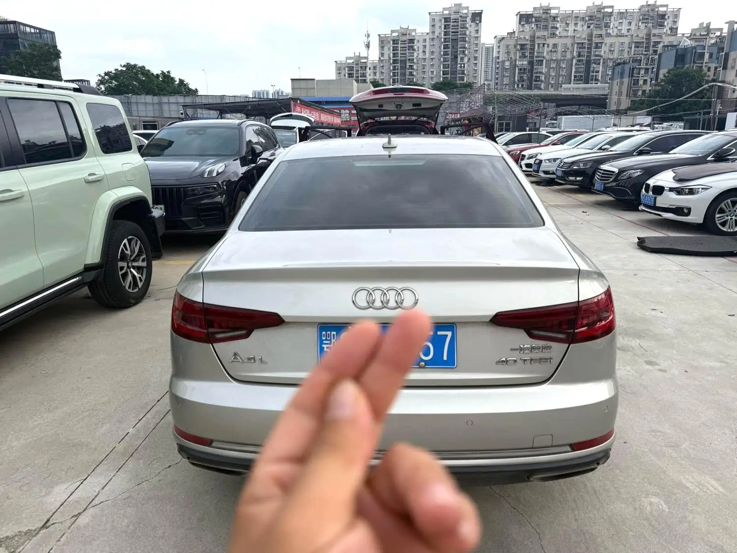 2020 Audi A4L - Main View