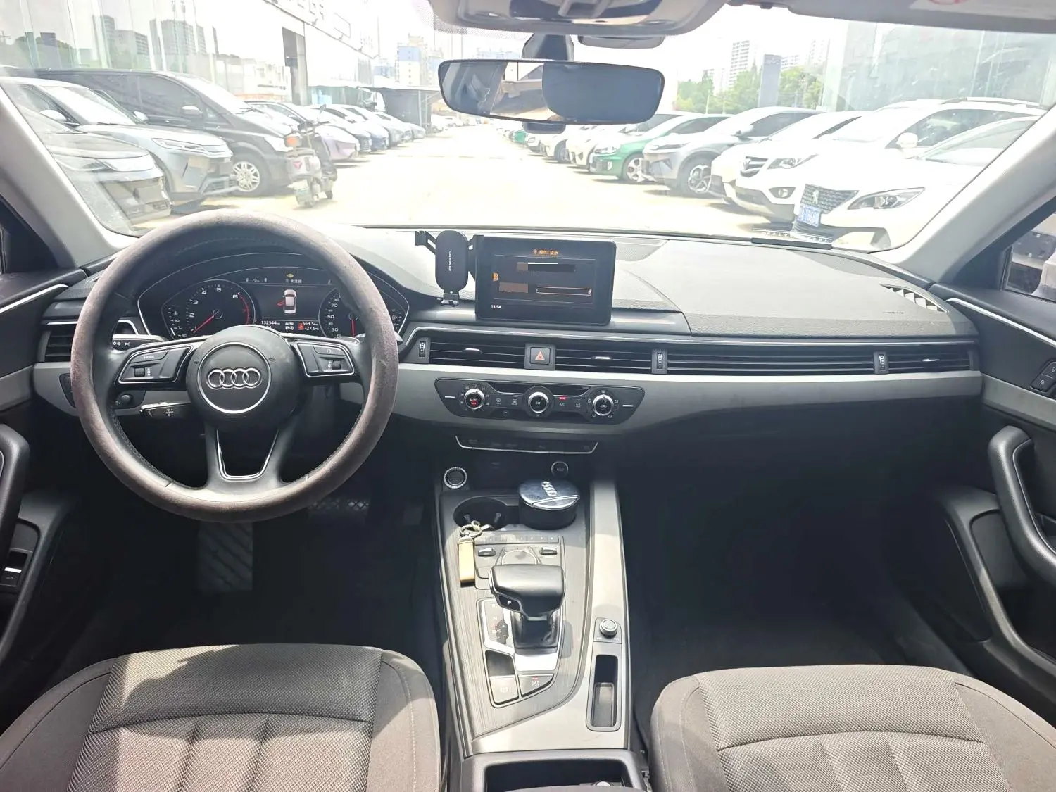 2019 Audi A4L - Main View