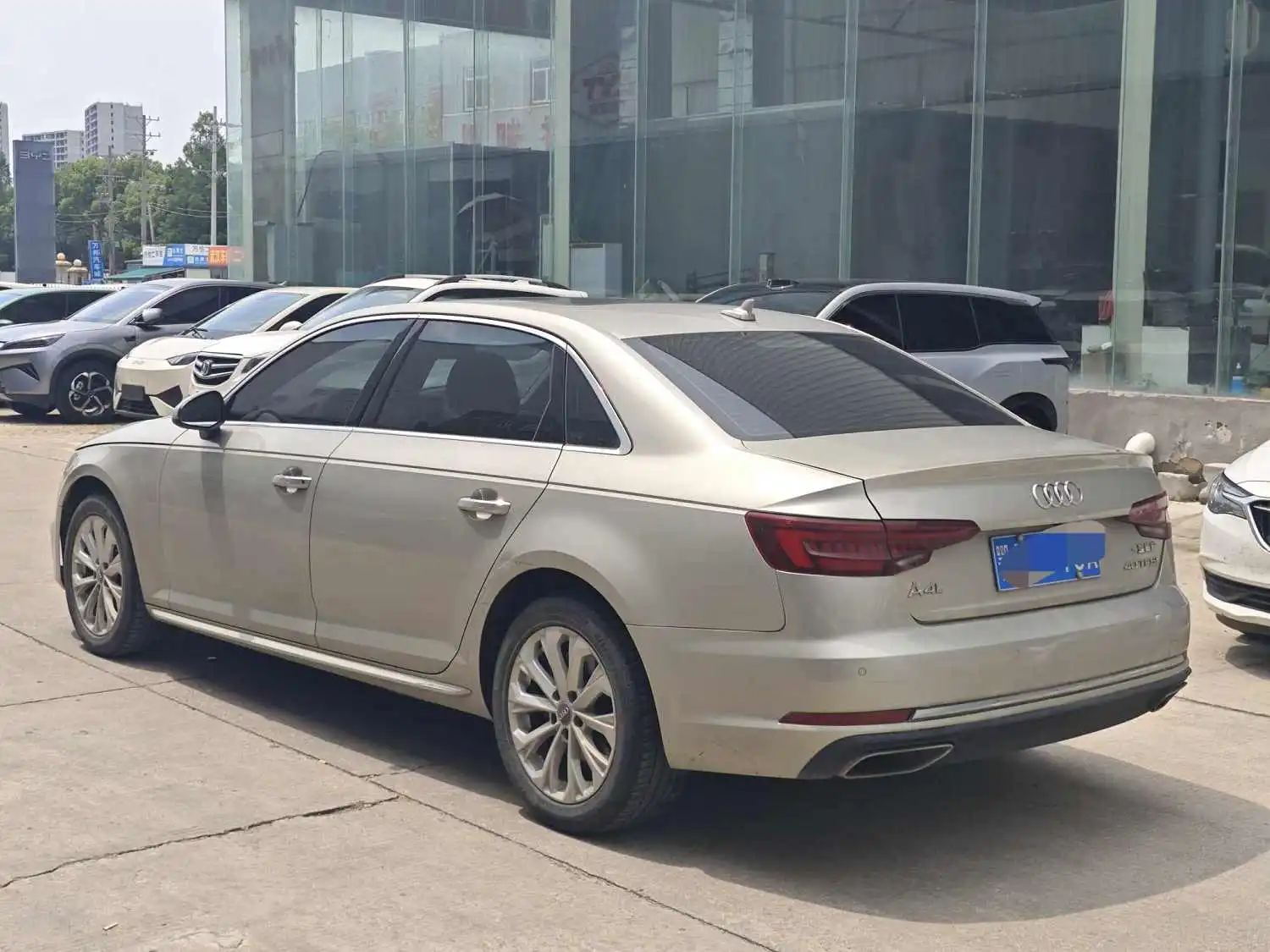 2019 Audi A4L - Main View