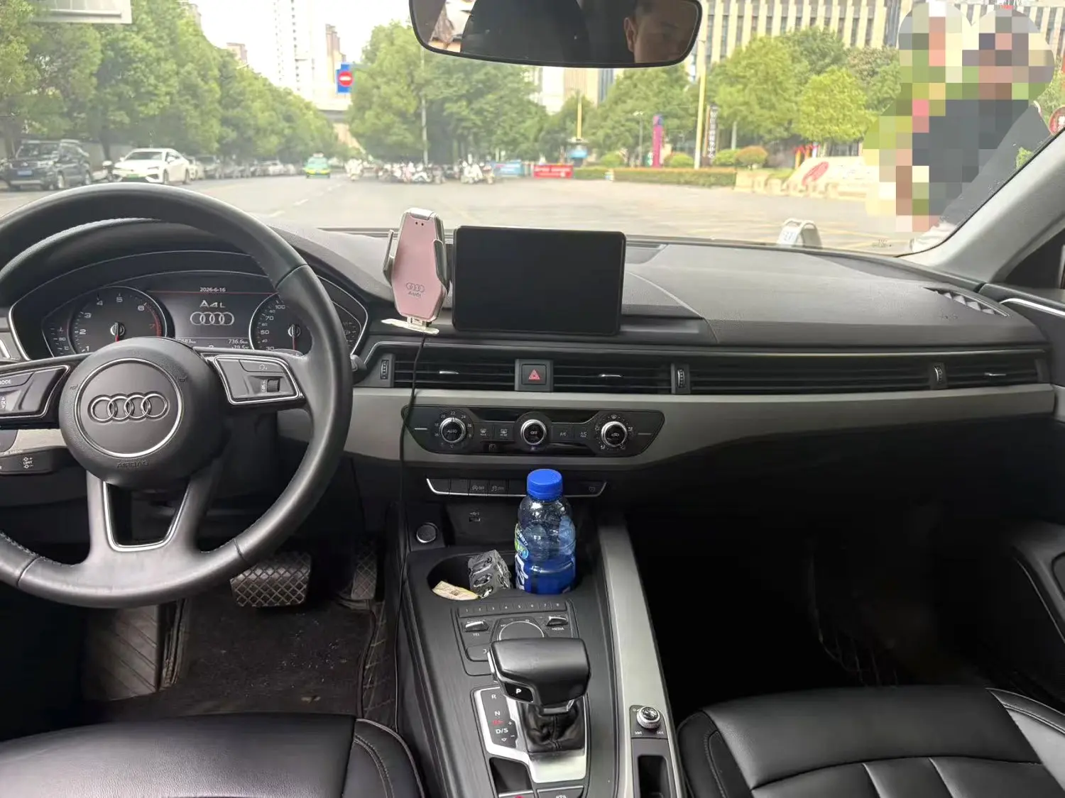 2018 Audi A4L - Main View