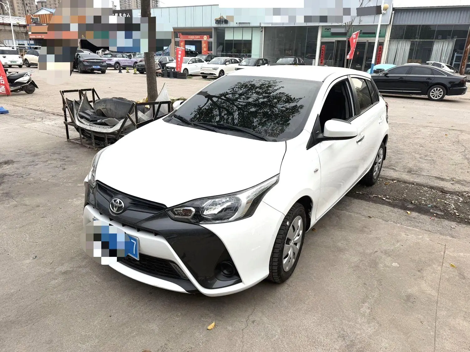 2018 Toyota Yaris L - Main View