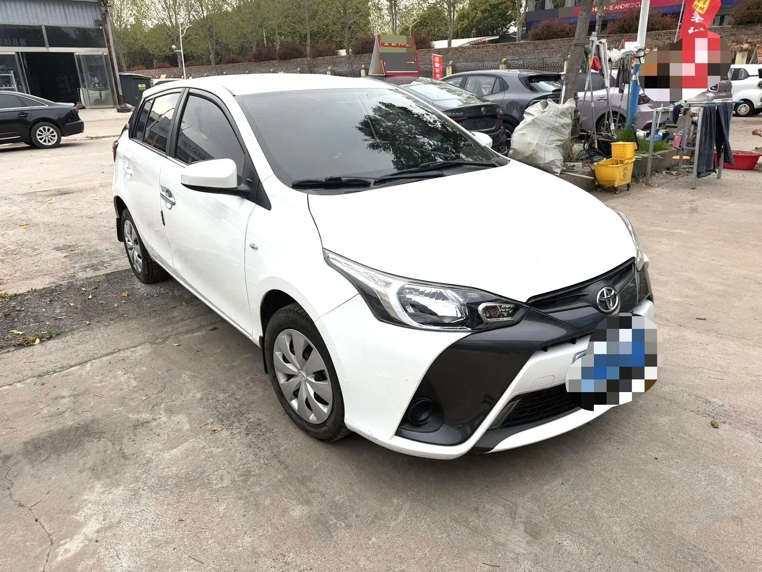 2018 Toyota Yaris L - Main View