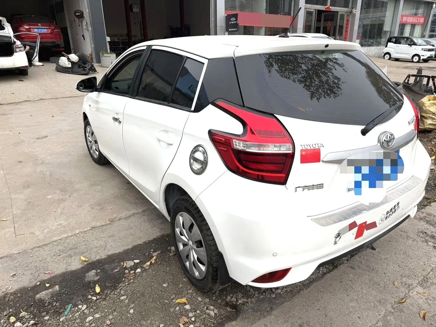 2018 Toyota Yaris L - Main View