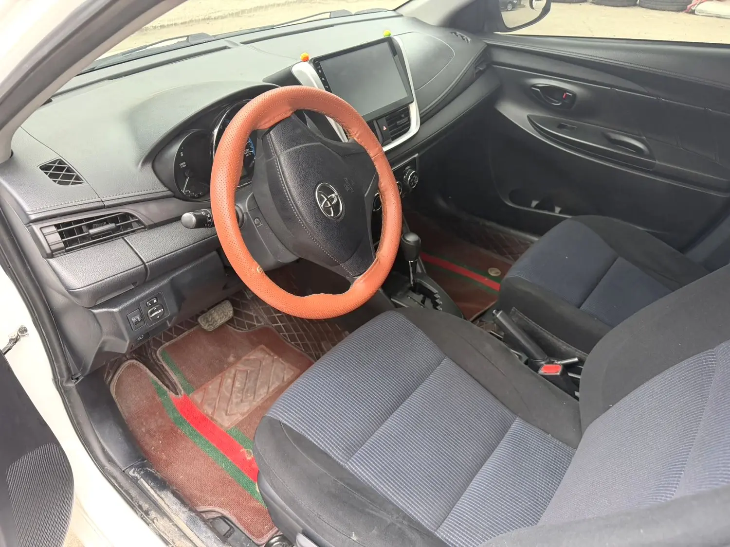2018 Toyota Yaris L - Main View