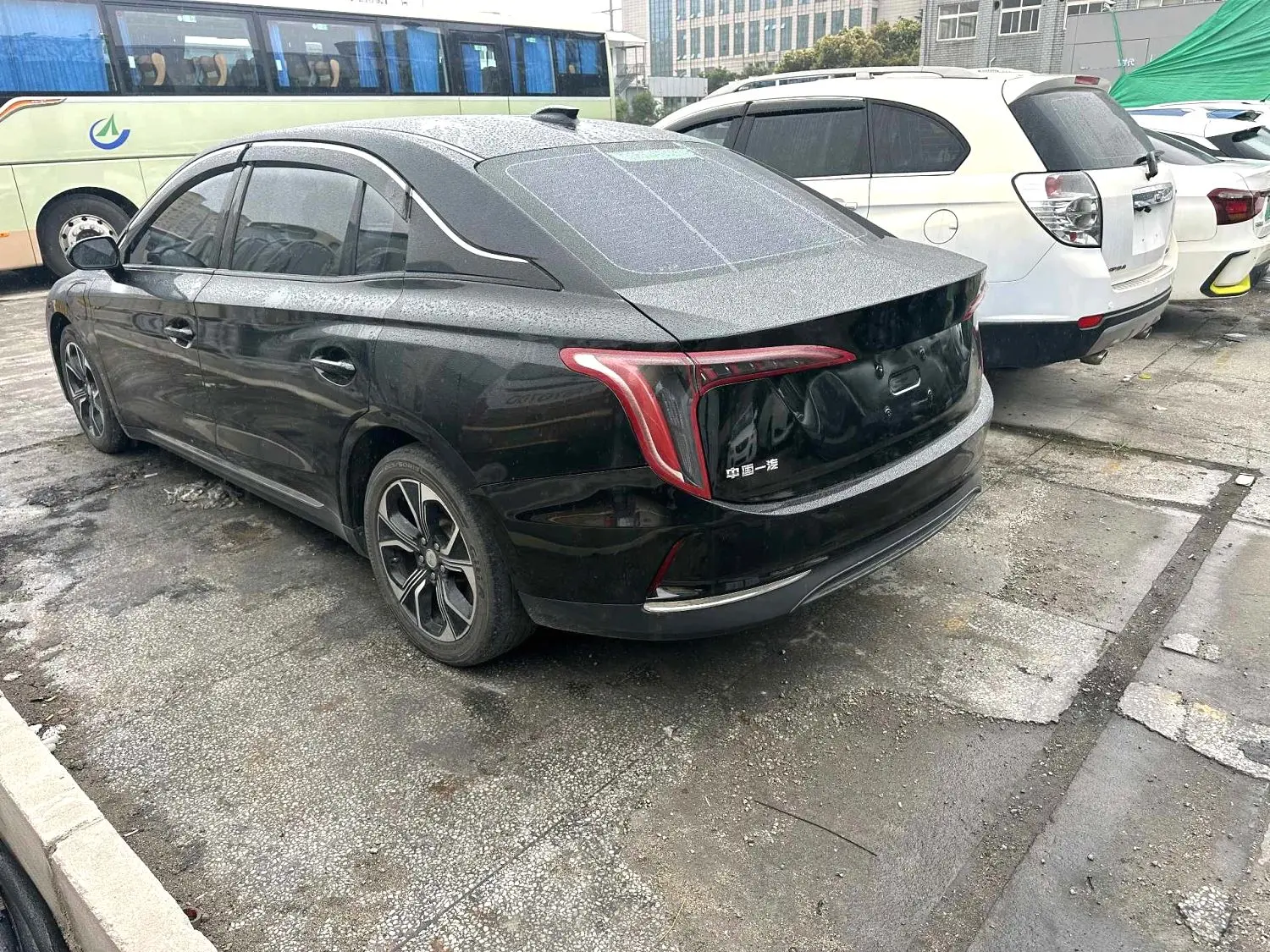 2022 Hongqi E-QM5 - Main View