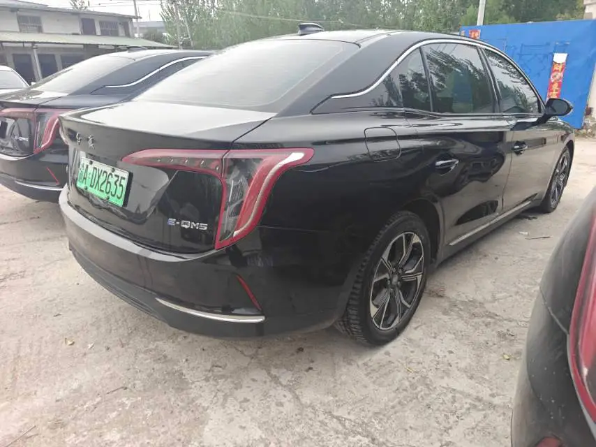 2022 Hongqi E-QM5 - Main View