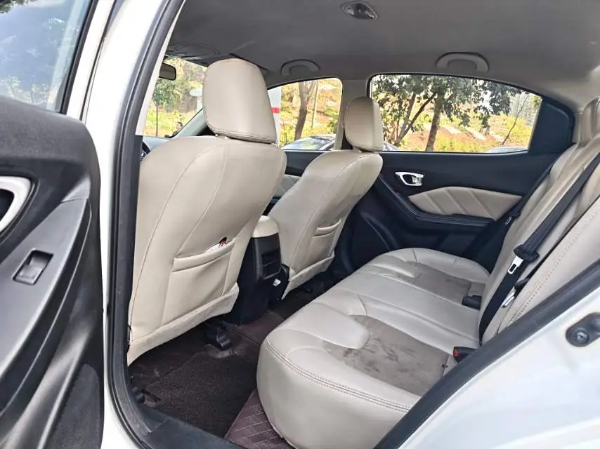 2017 Trumpchi GA3S - Main View