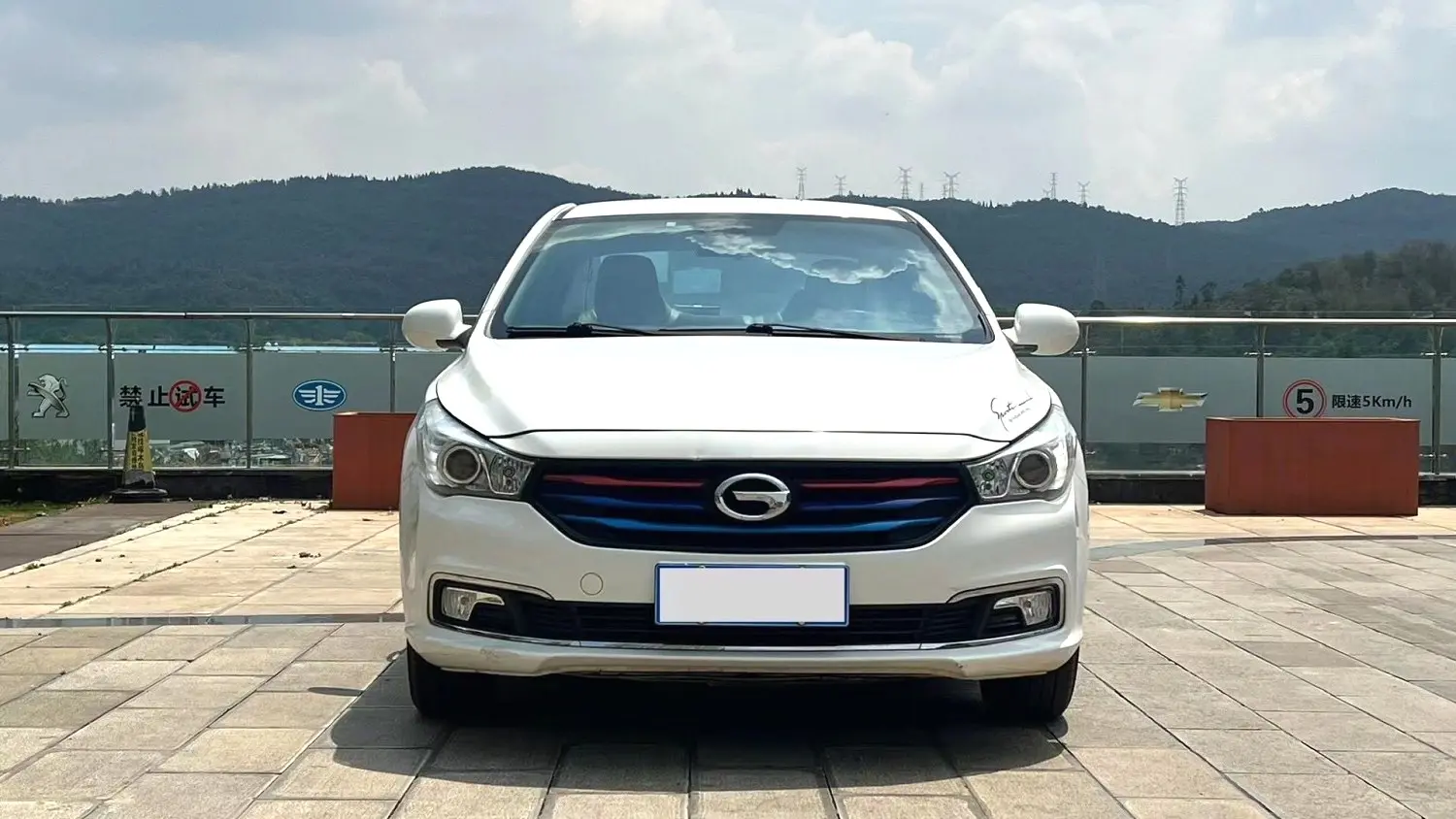 2016 Trumpchi GA3S - Main View