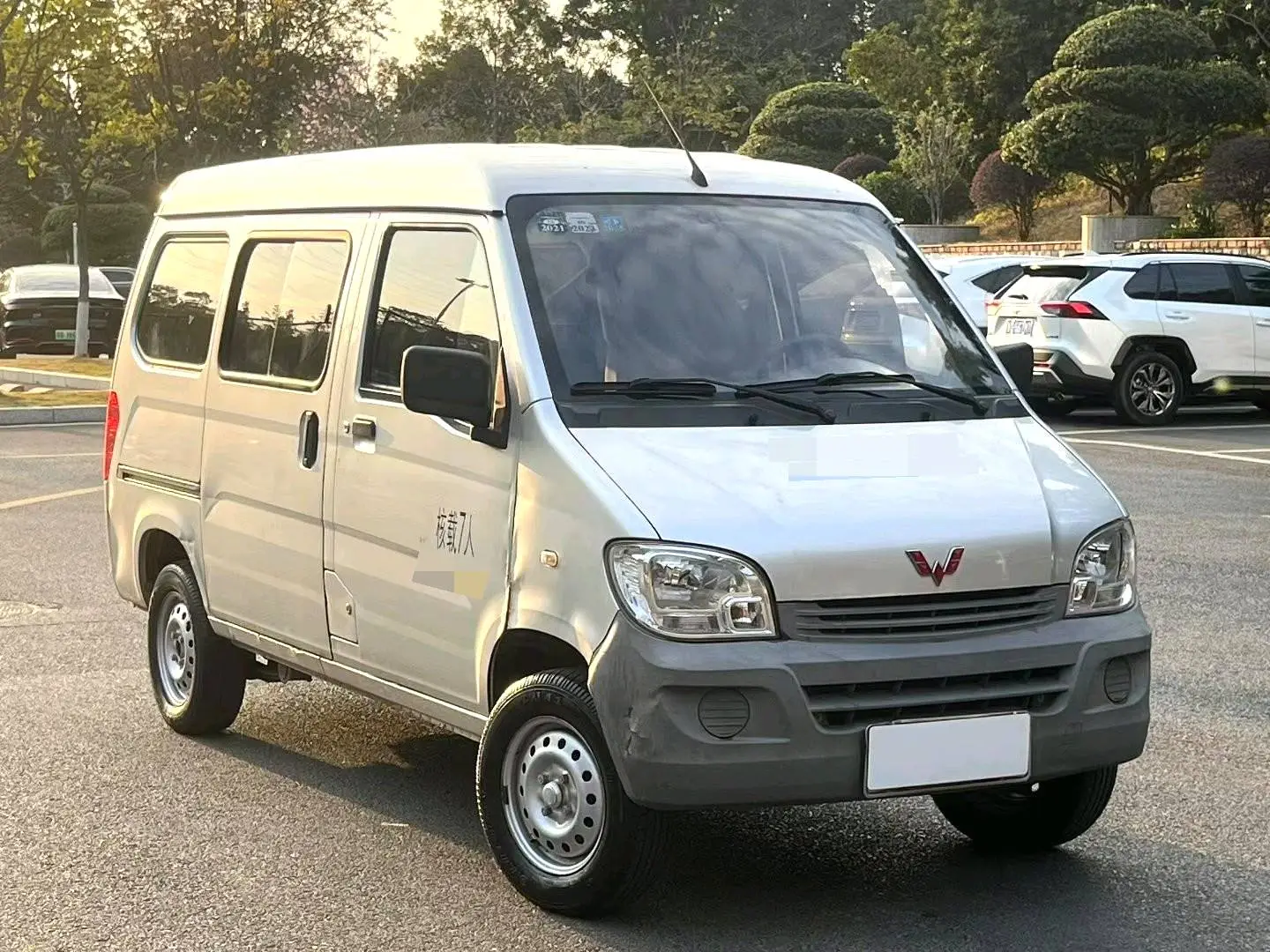 2019 Wuling Sunshine - Main View