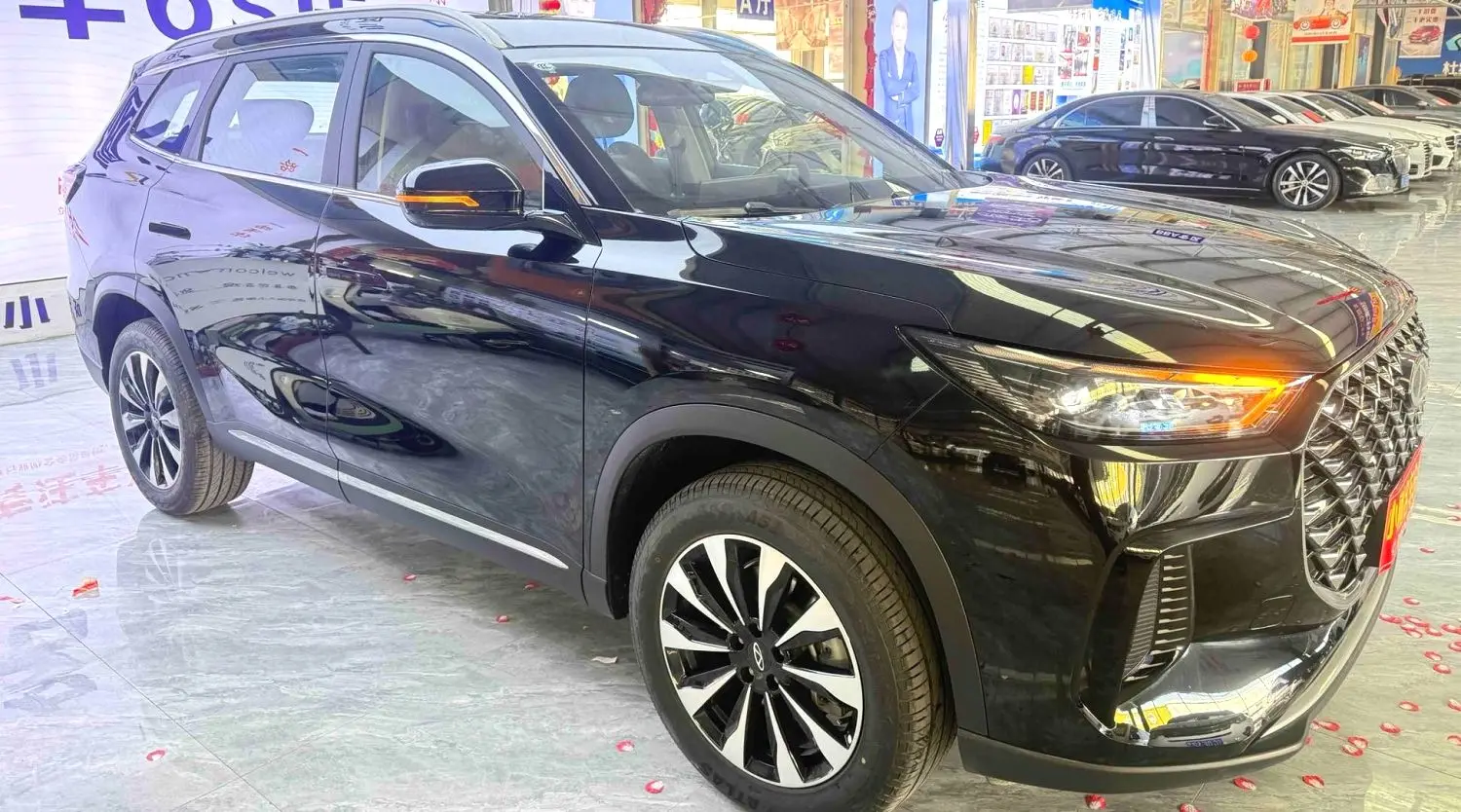 2025 Chery Tiggo8 plus 7seats - Main View