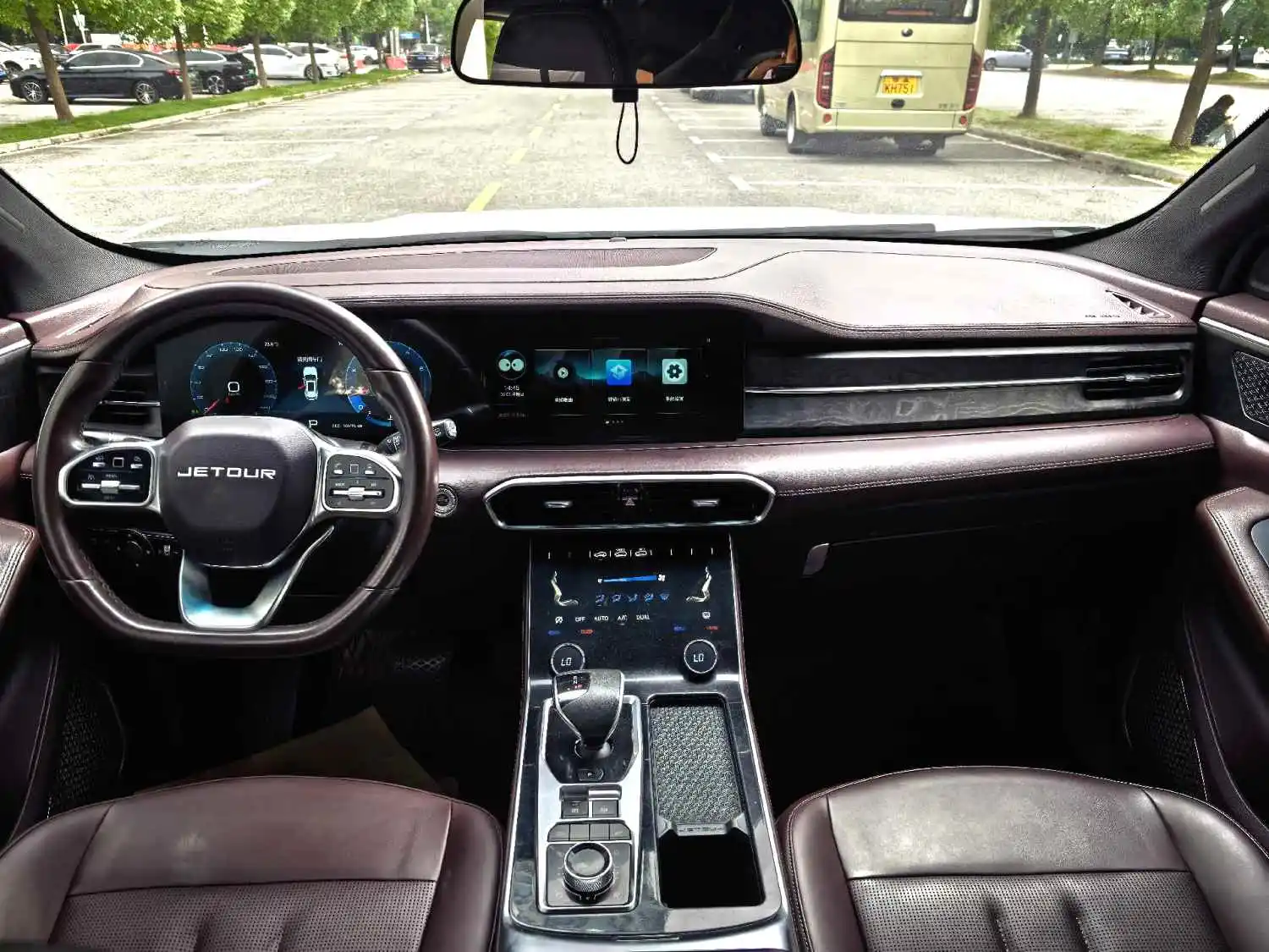 2021 Jetour X90 7seats - Main View