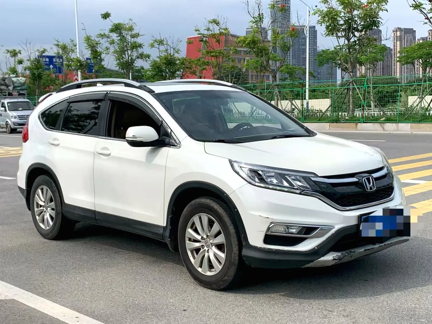 2016 Honda CR-V - Main View